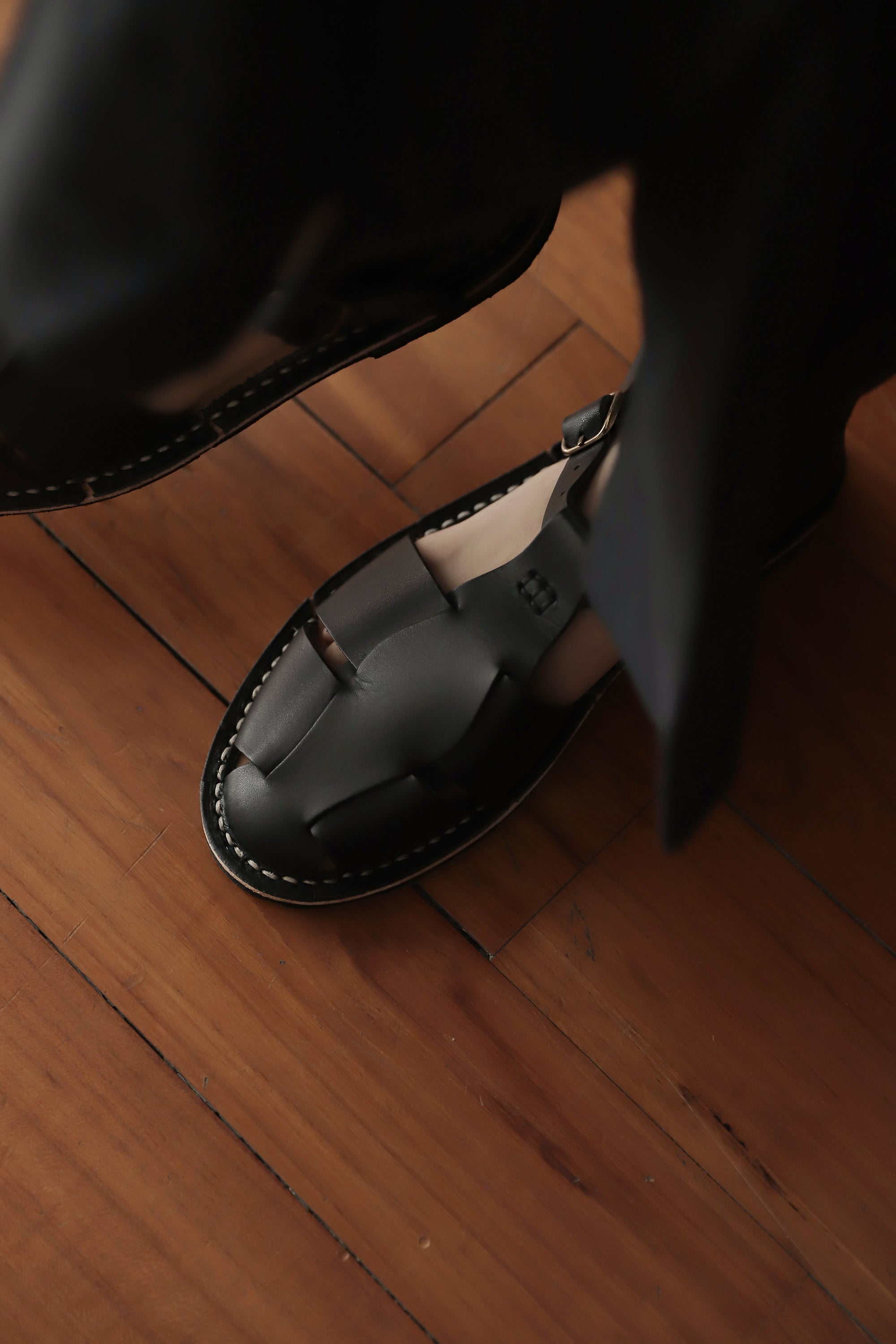 STEVE MONO - Artisanal Sandals 10/17 BLACK
