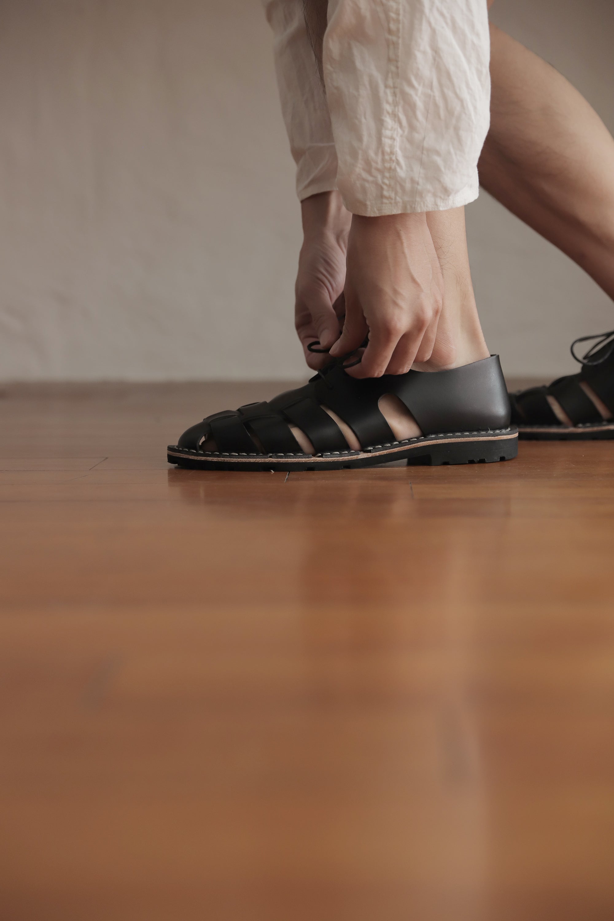 STEVE MONO - Artisanal Sandals 10/05 Black