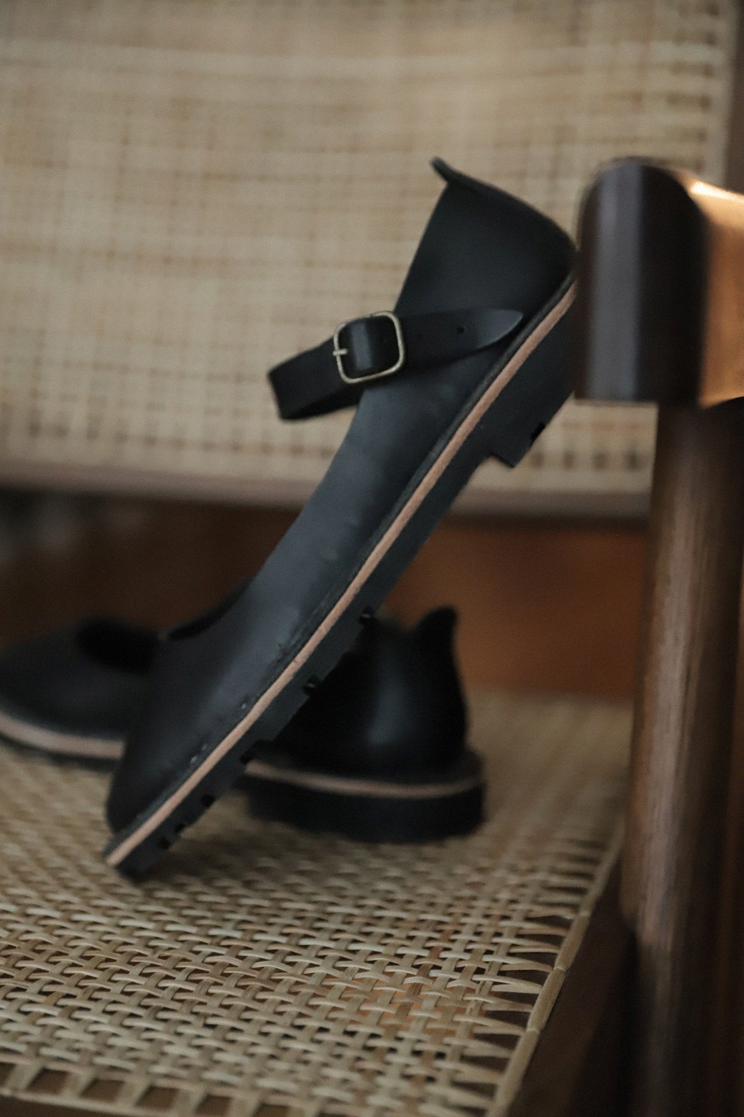 STEVE MONO - Artisanal Sandals 10/16 BLACK